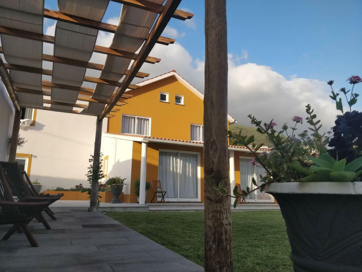 Casa D'Avo Guesthouse And Apartment Urzelina المظهر الخارجي الصورة