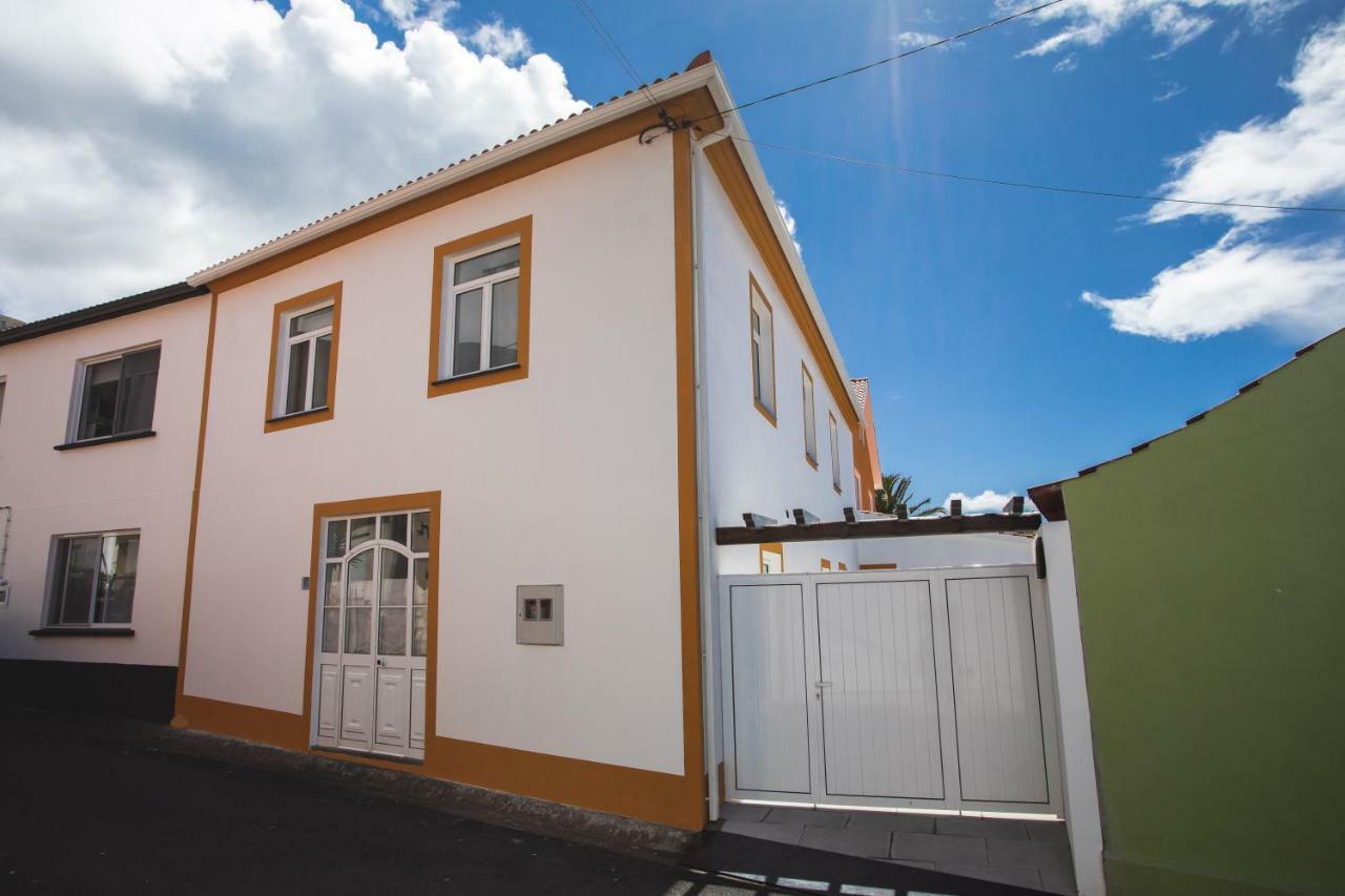 Casa D'Avo Guesthouse And Apartment Urzelina المظهر الخارجي الصورة